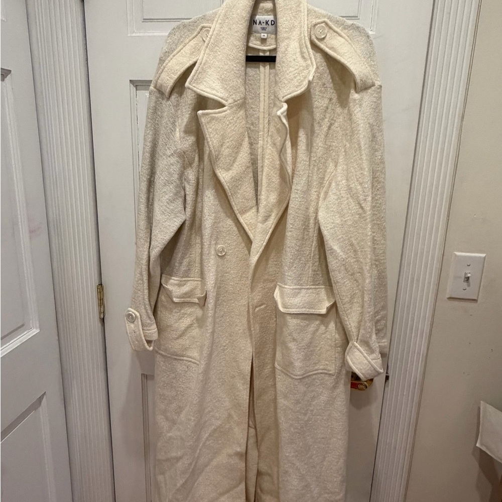 NA-KD Cream Trench Coat